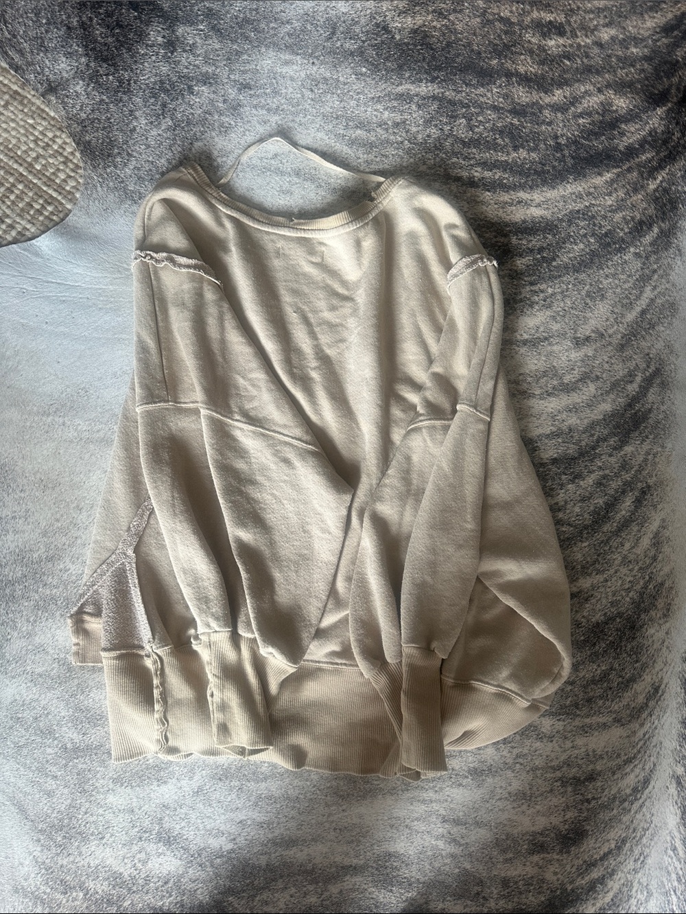 Free People Cream Yellowstone Wyoming Graphic Sweatshirt with Pink Accent - Picture 3 of 3